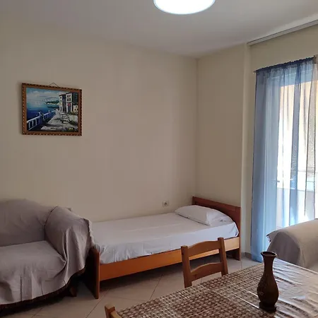 Apartment Seaview Detjoni