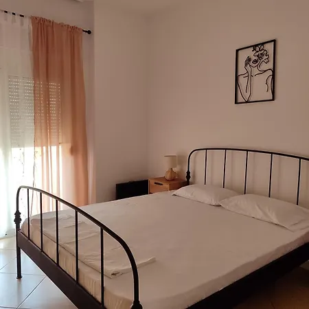 Apartment Seaview Detjoni Sarande