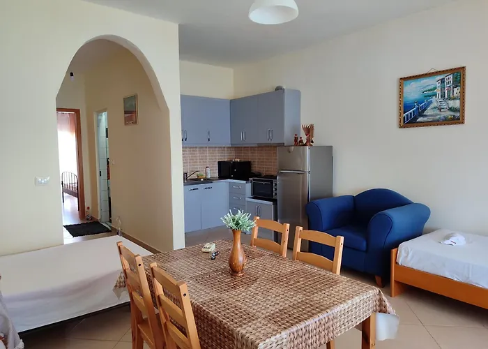 Seaview Detjoni Apartment